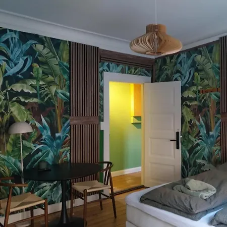 Bed & Breakfast Greenbrook Homes - Jungle